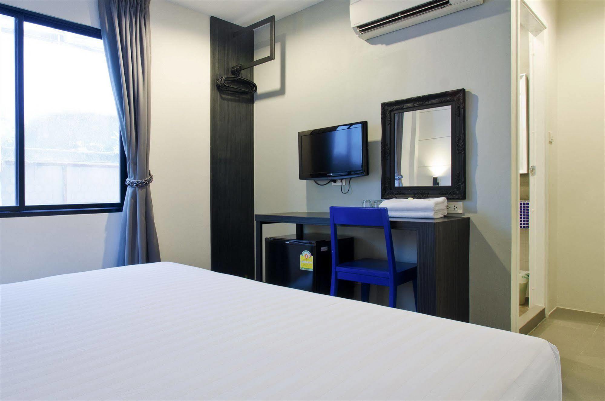 Di Place Hotel 3*