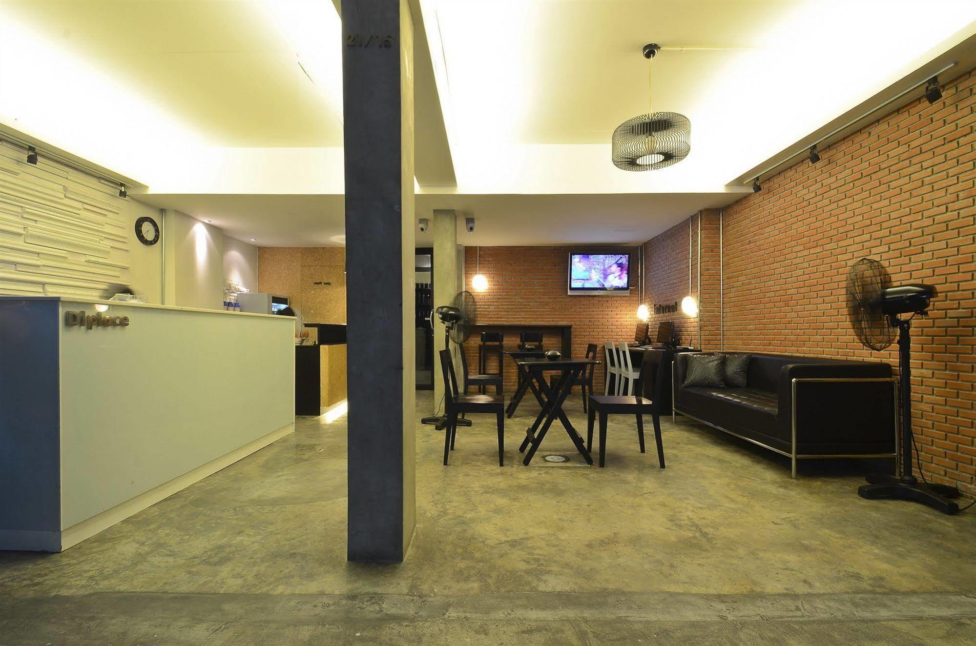 Di Place Hotel
