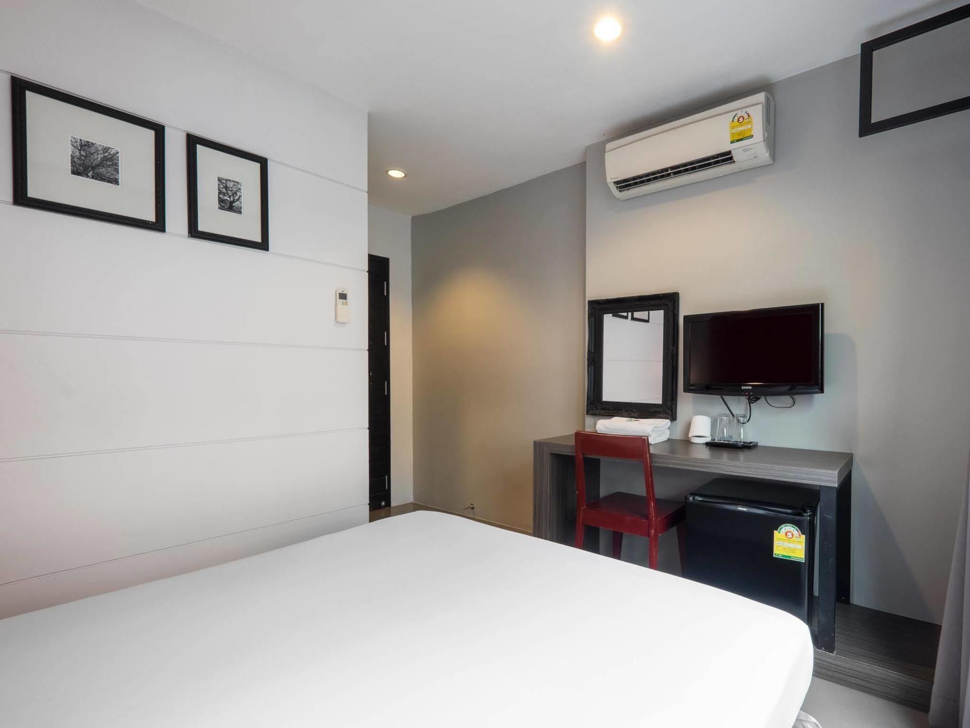 Di Place Hotel