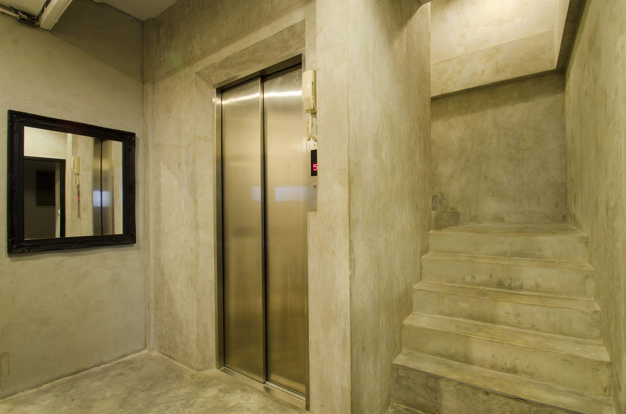 Hotel Di Place 3*