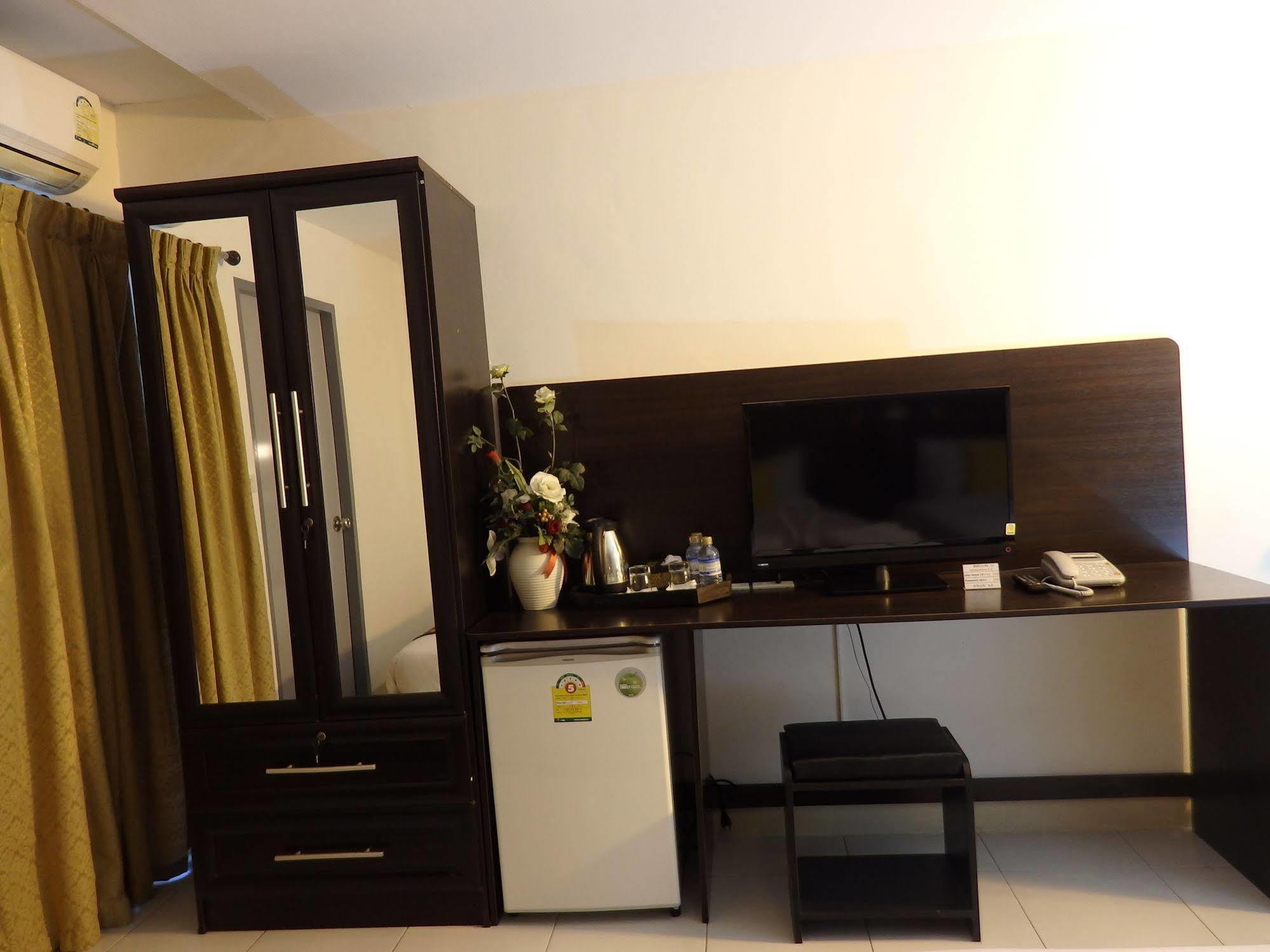 Hotel Pohseen Grand Palace Bangkok