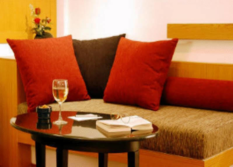 Icheck Sukhumvit 19 - Sha Certified Hotel Bangkok