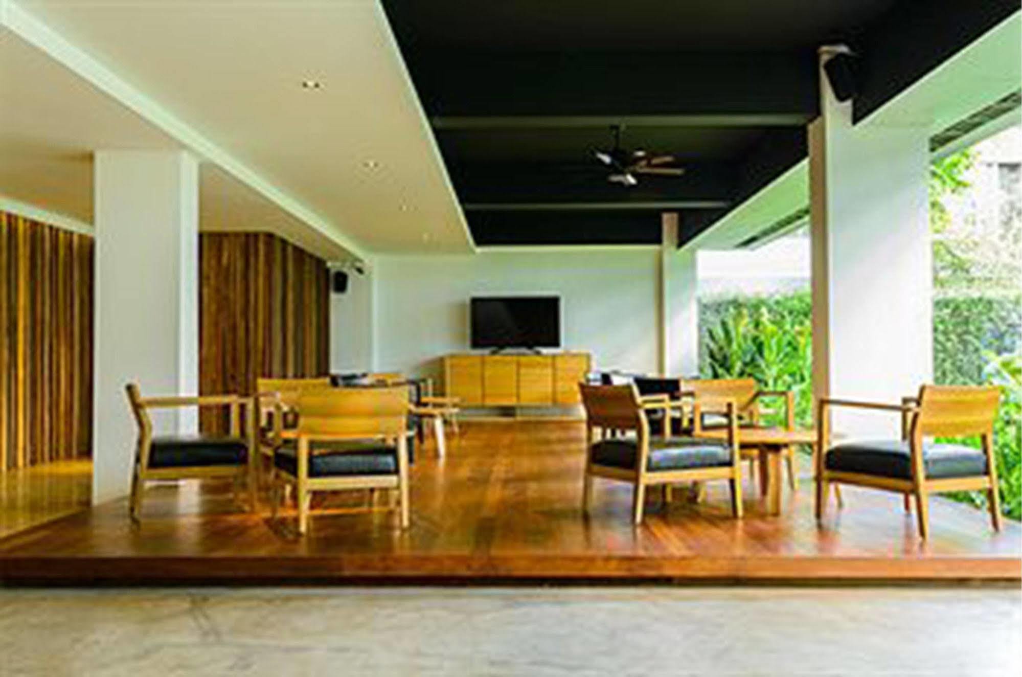Hotel Uma