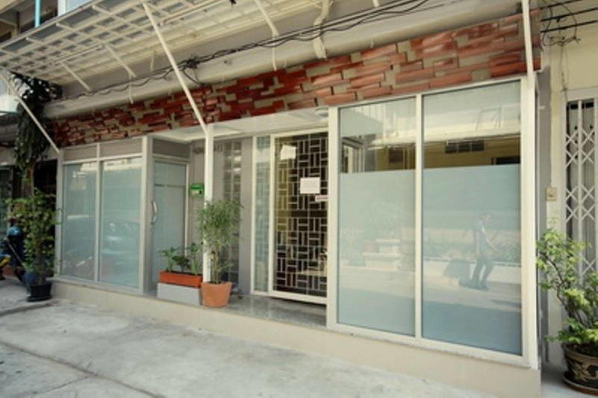 Nine Place Sukhumvit 40 Hotel Bangkok