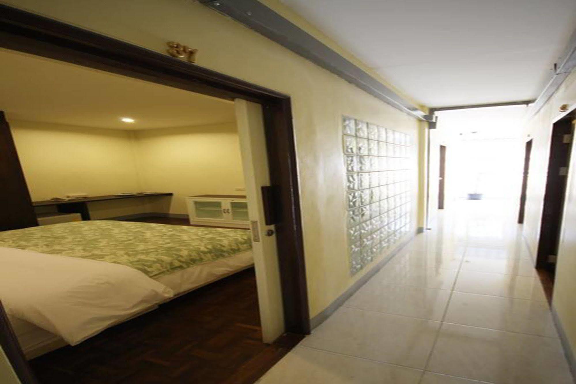 Nine Place Sukhumvit 40 Bangkok