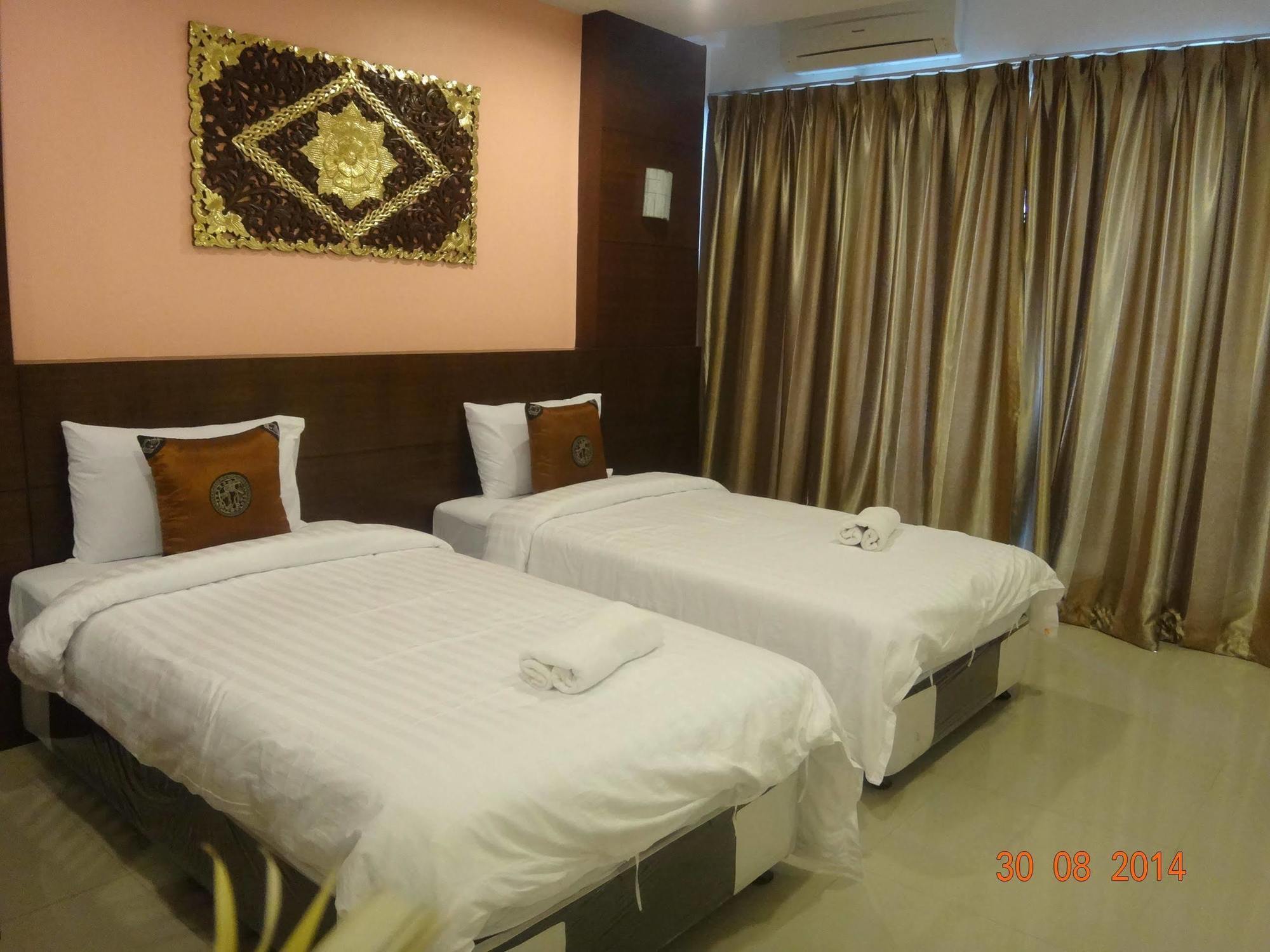 Hotel At Ratchada 14