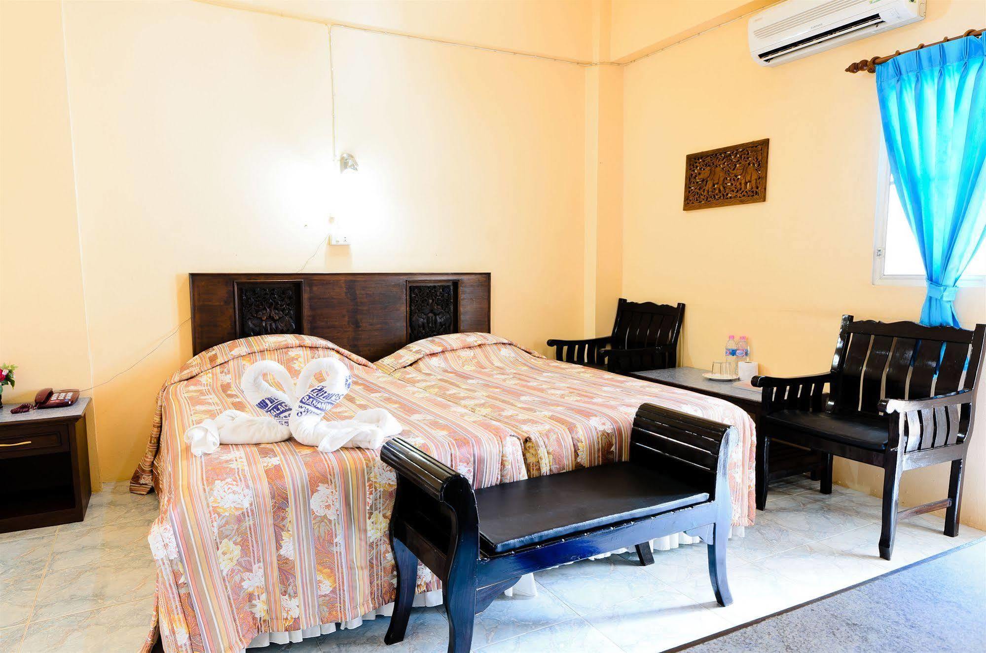Sananwan Palace Hotel 2*