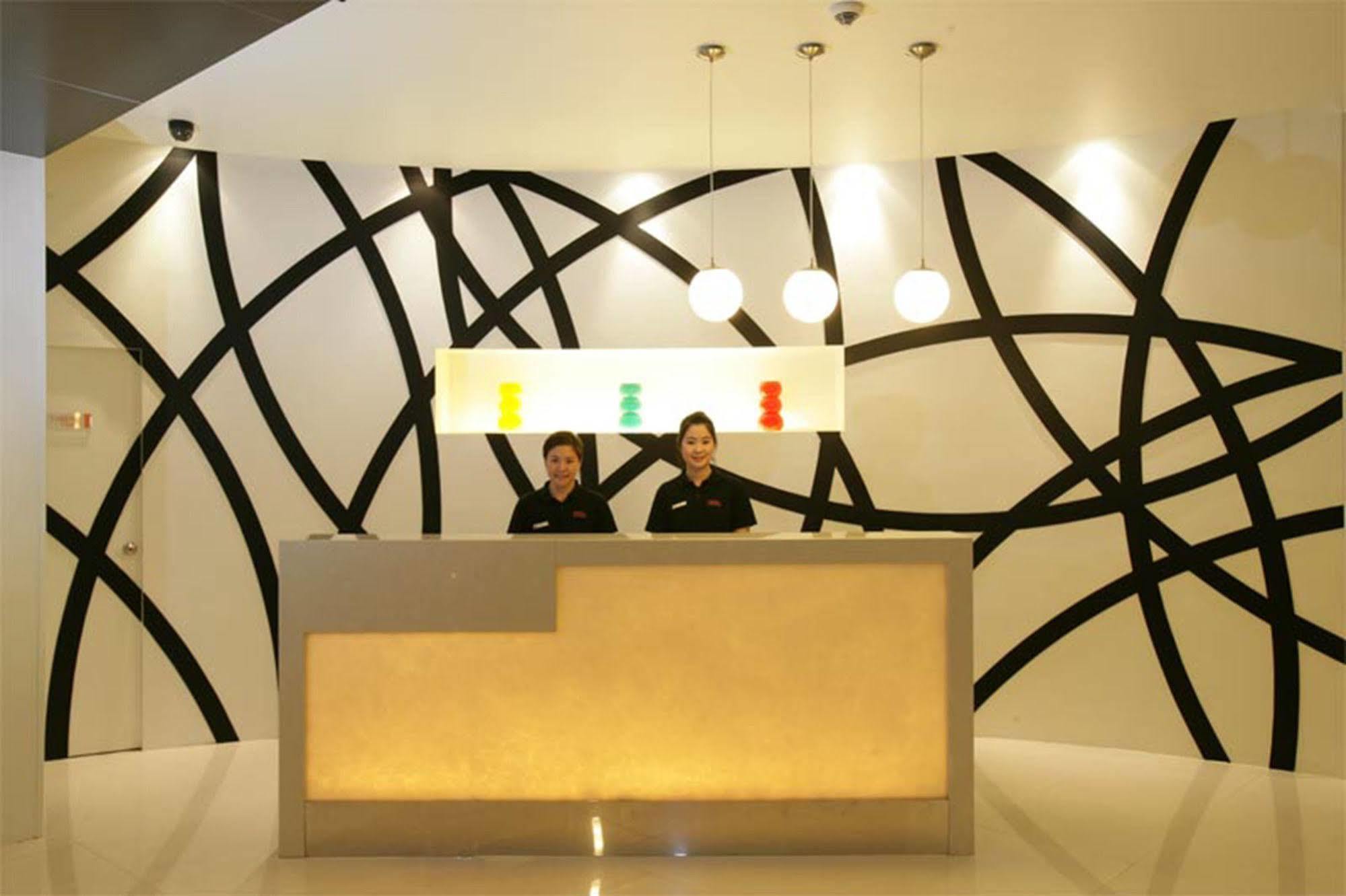 Legacy Sukhumvit 3*