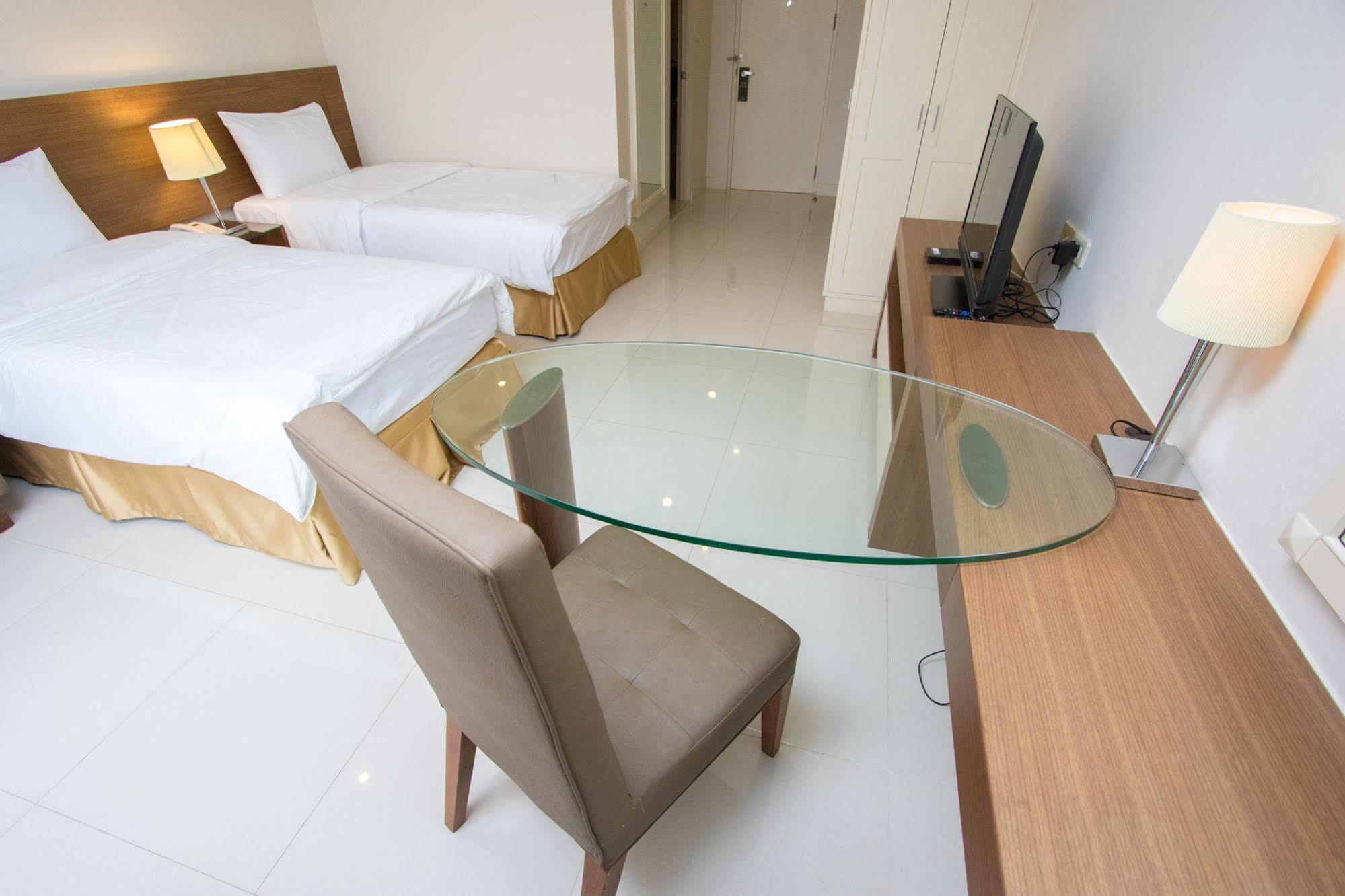 Thomson Hotel Huamark Hotel