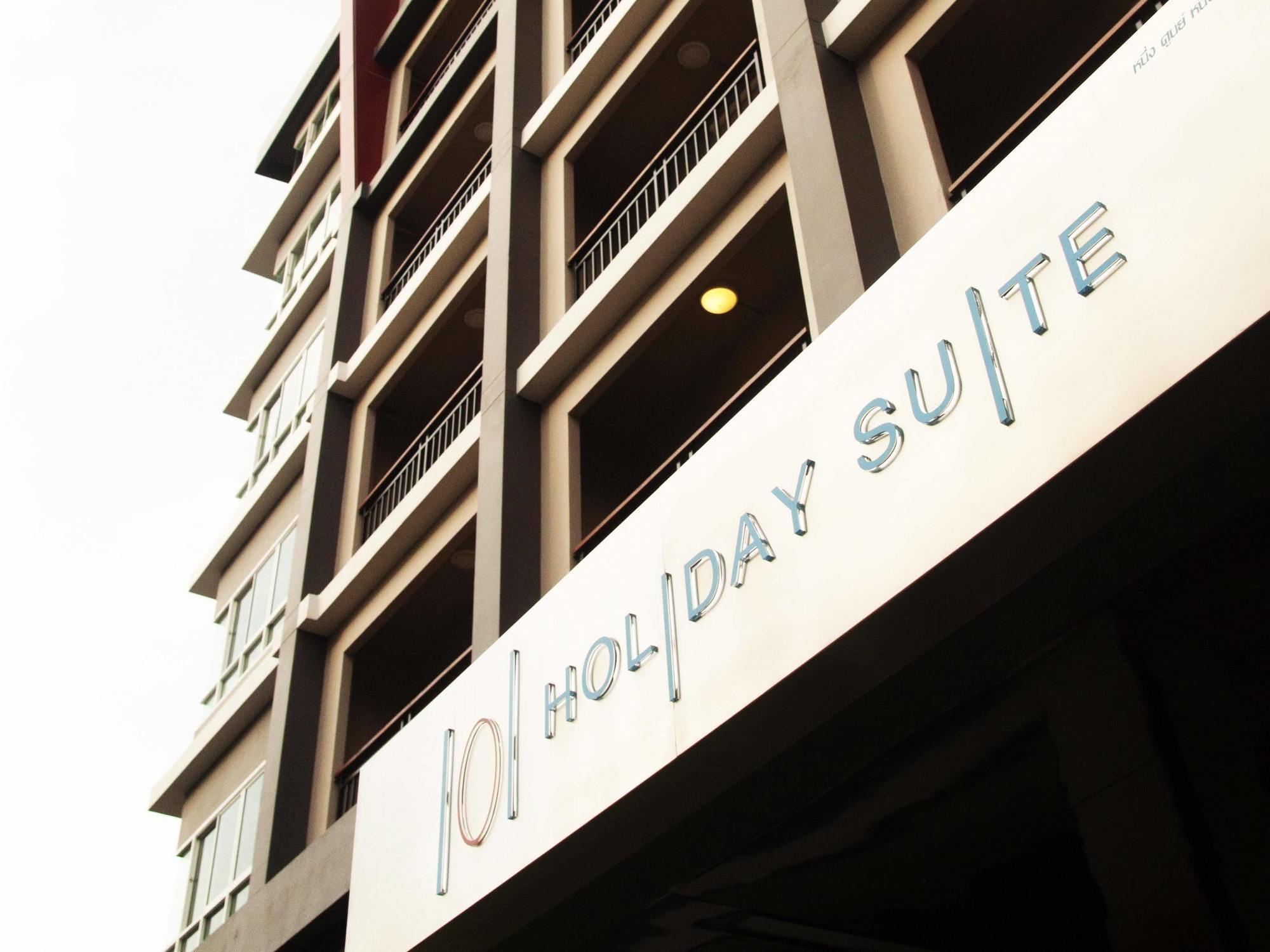 101 Hotel 4*