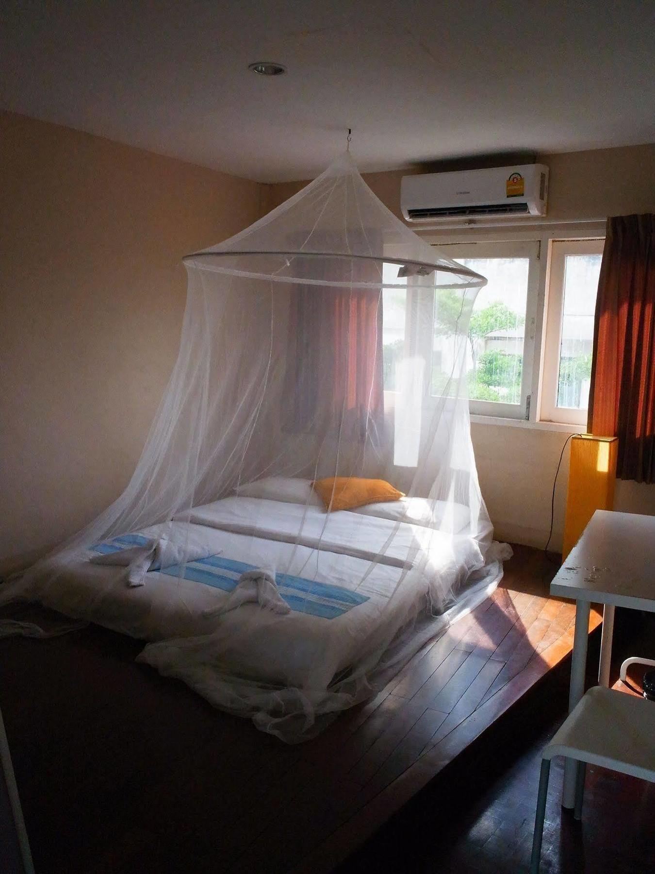 Hostel Vx The Fifty Bangkok