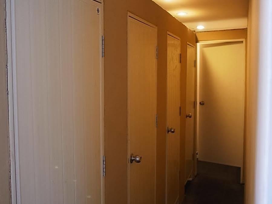 Vx The Fifty Hostel