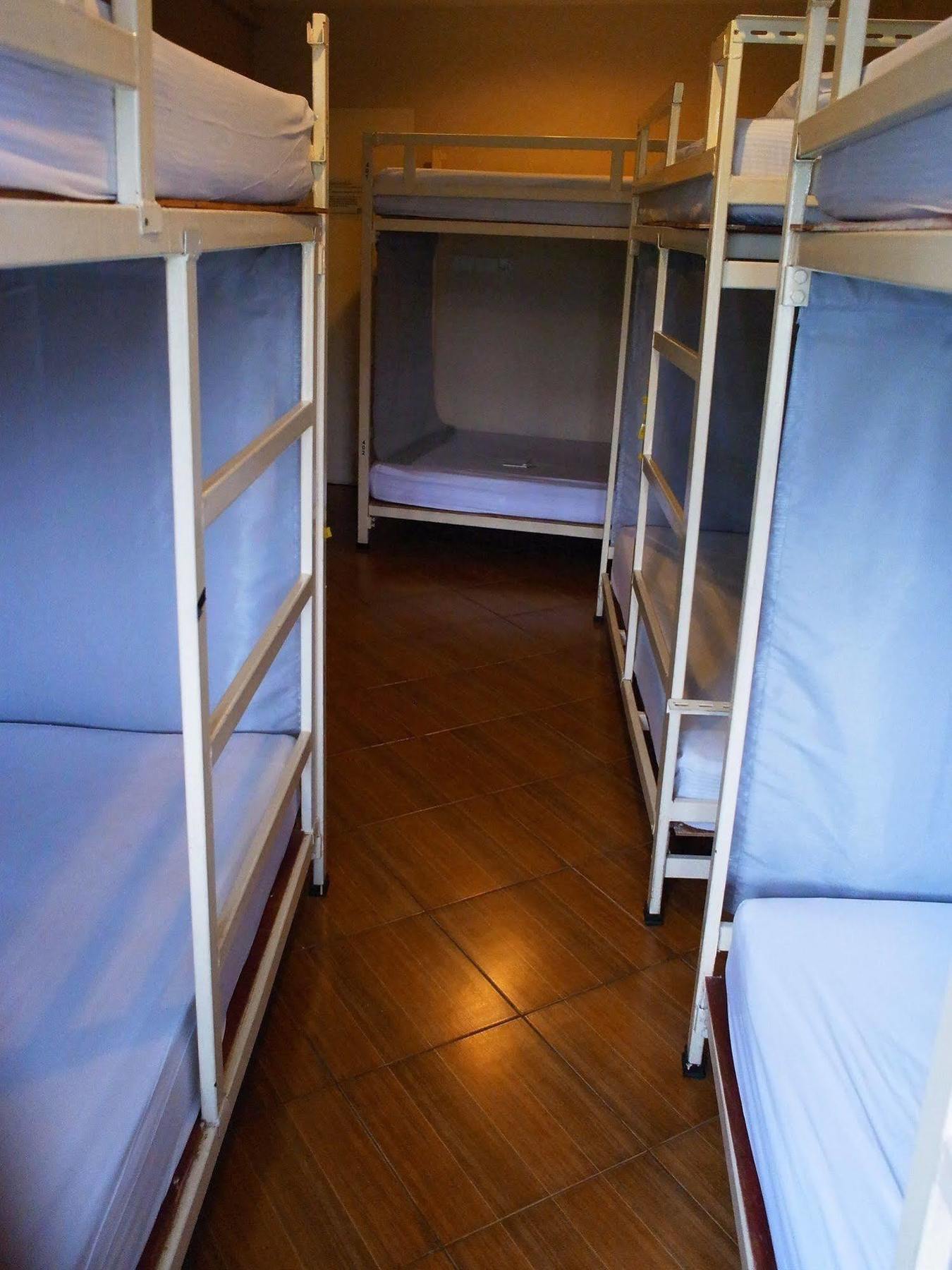 Vx The Fifty Hostel