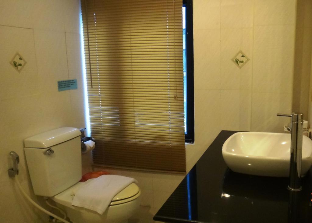 Penginapan Sam's 2*