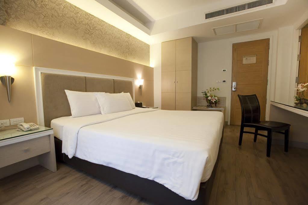Prestige Nana 3* Bangkok