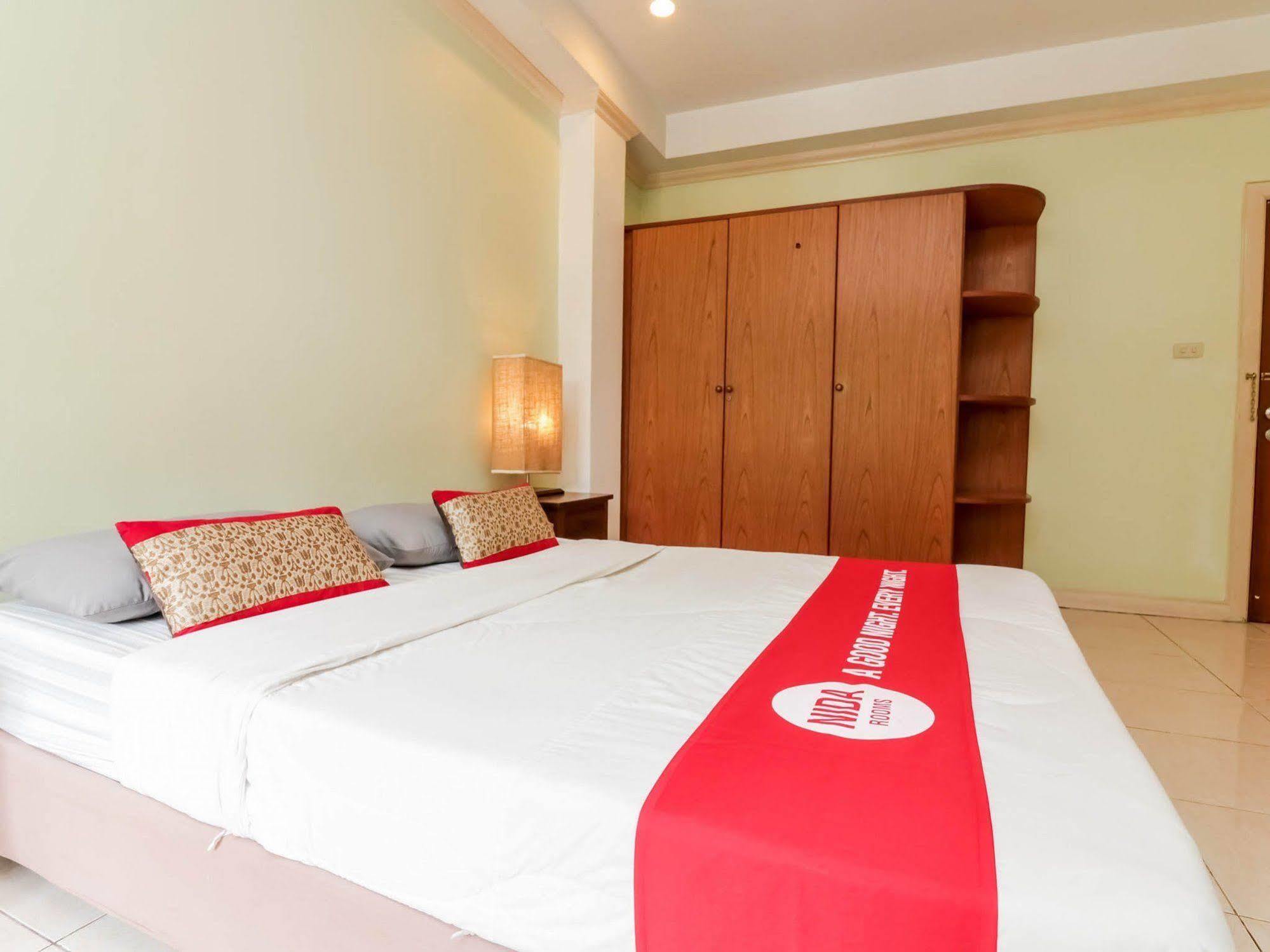 Oyo 254 Royal Pimand Hotel Bangkok
