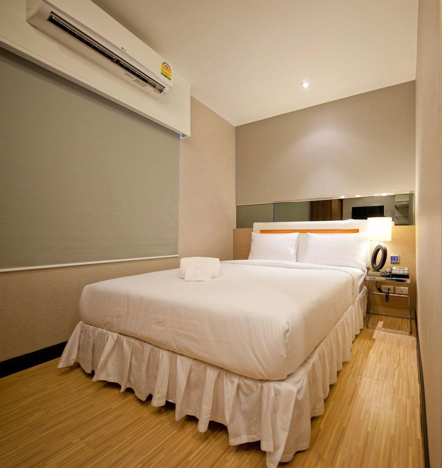 Arawana Express Phromphong Hotel