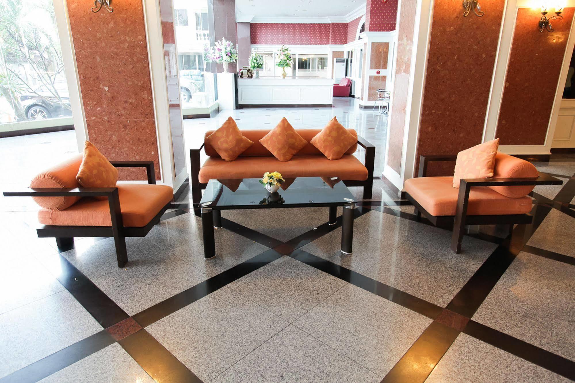 Hotel Zen Bangchak