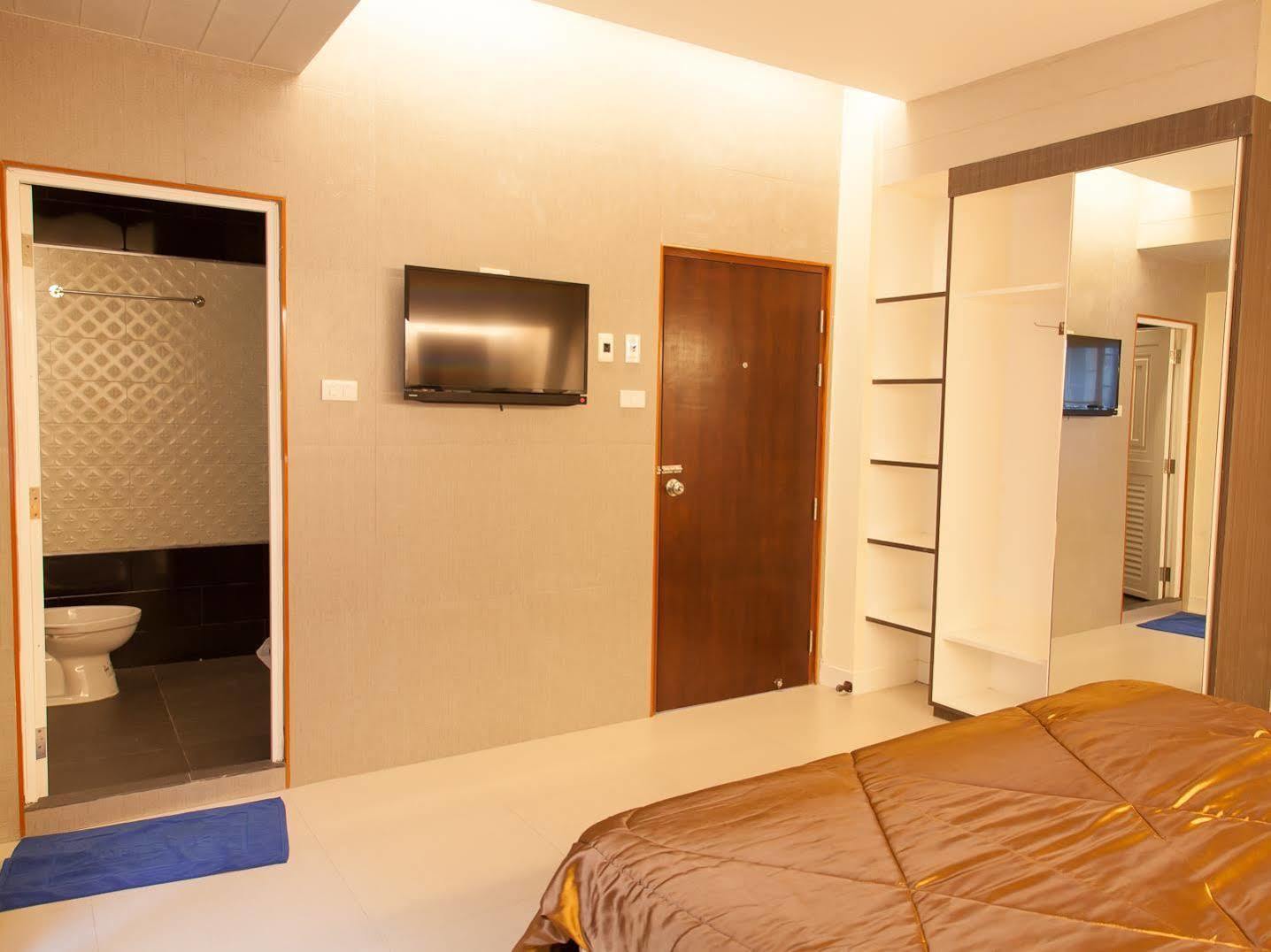Zen Phiphit Phokhai 3* Bangkok