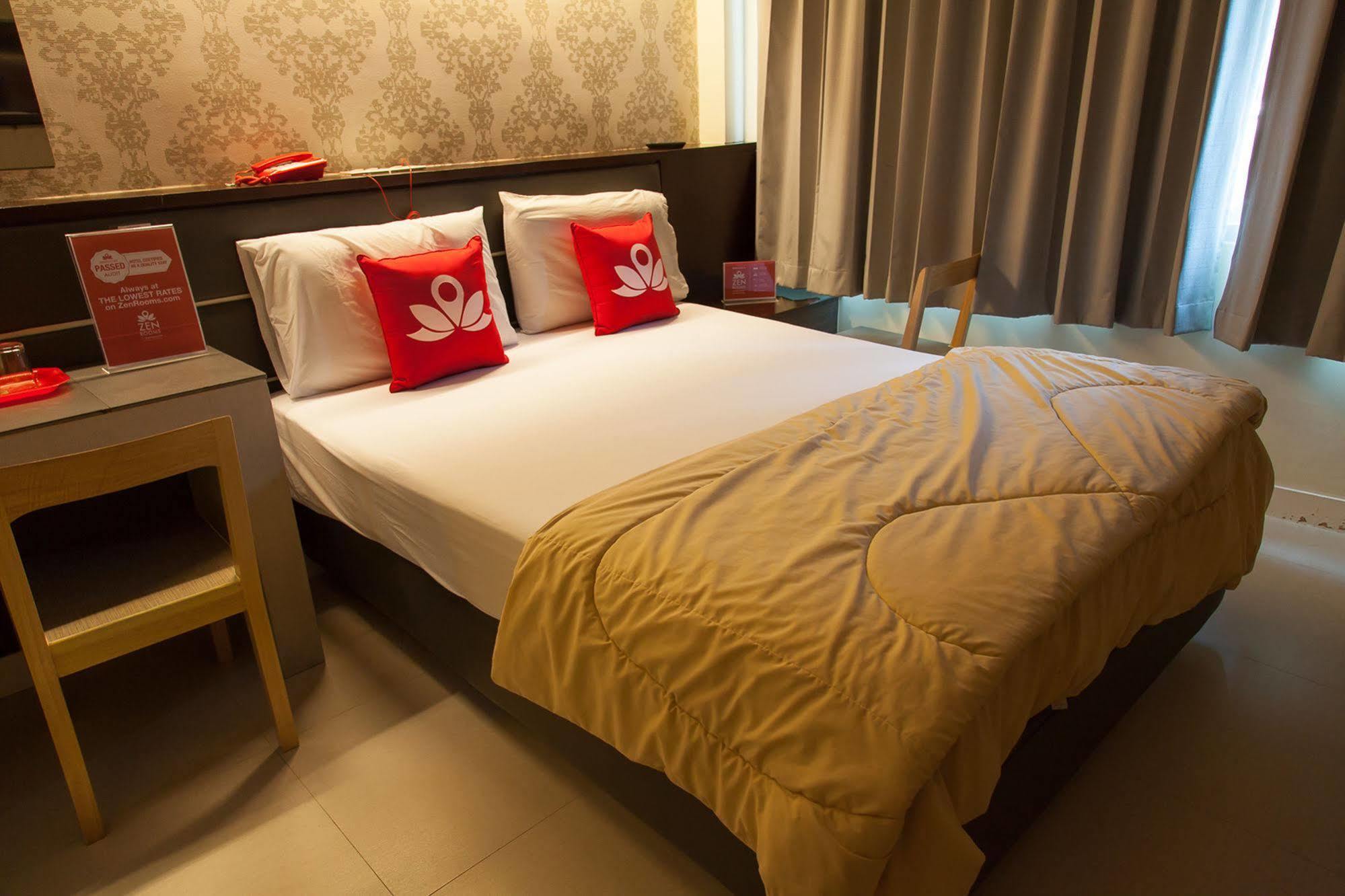 Hotel Zen Phiphit Phokhai 3*