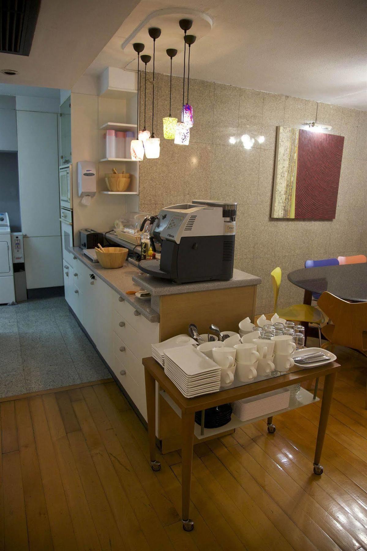 Sab House Caters To Women 2* Bangkok