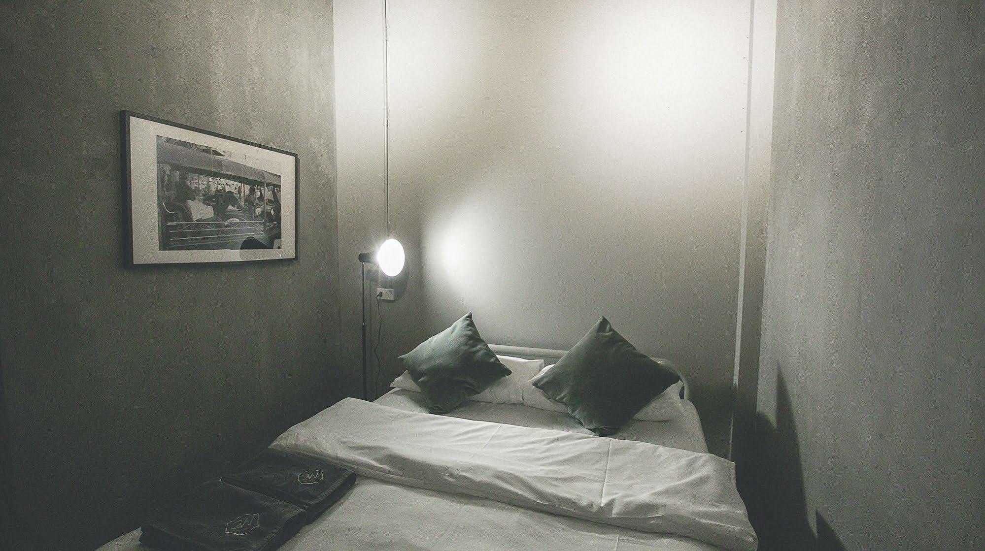 2w Hostel *