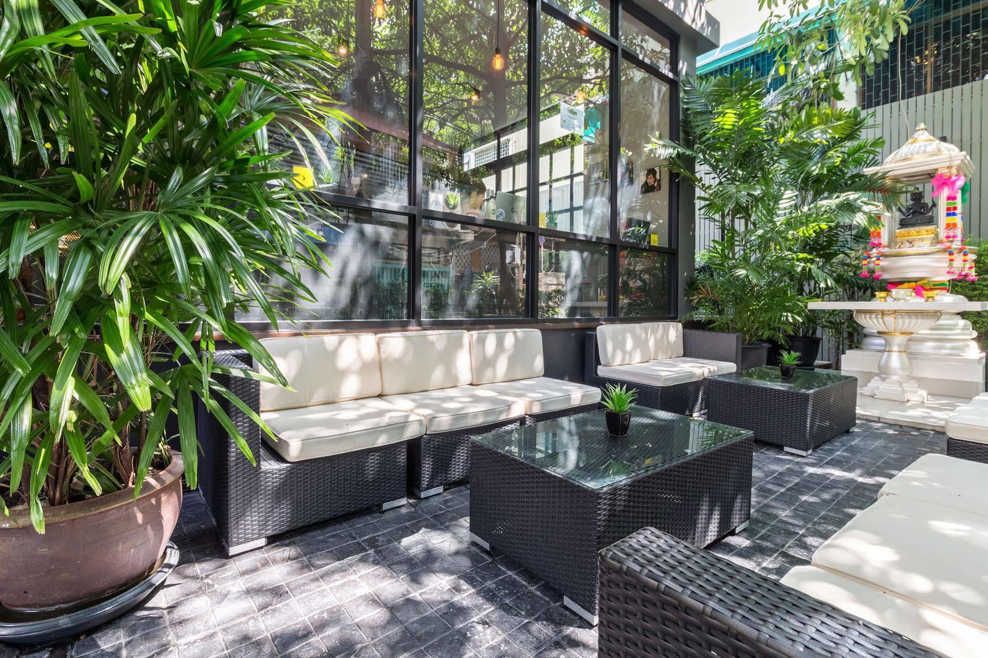 Isanook Hostel