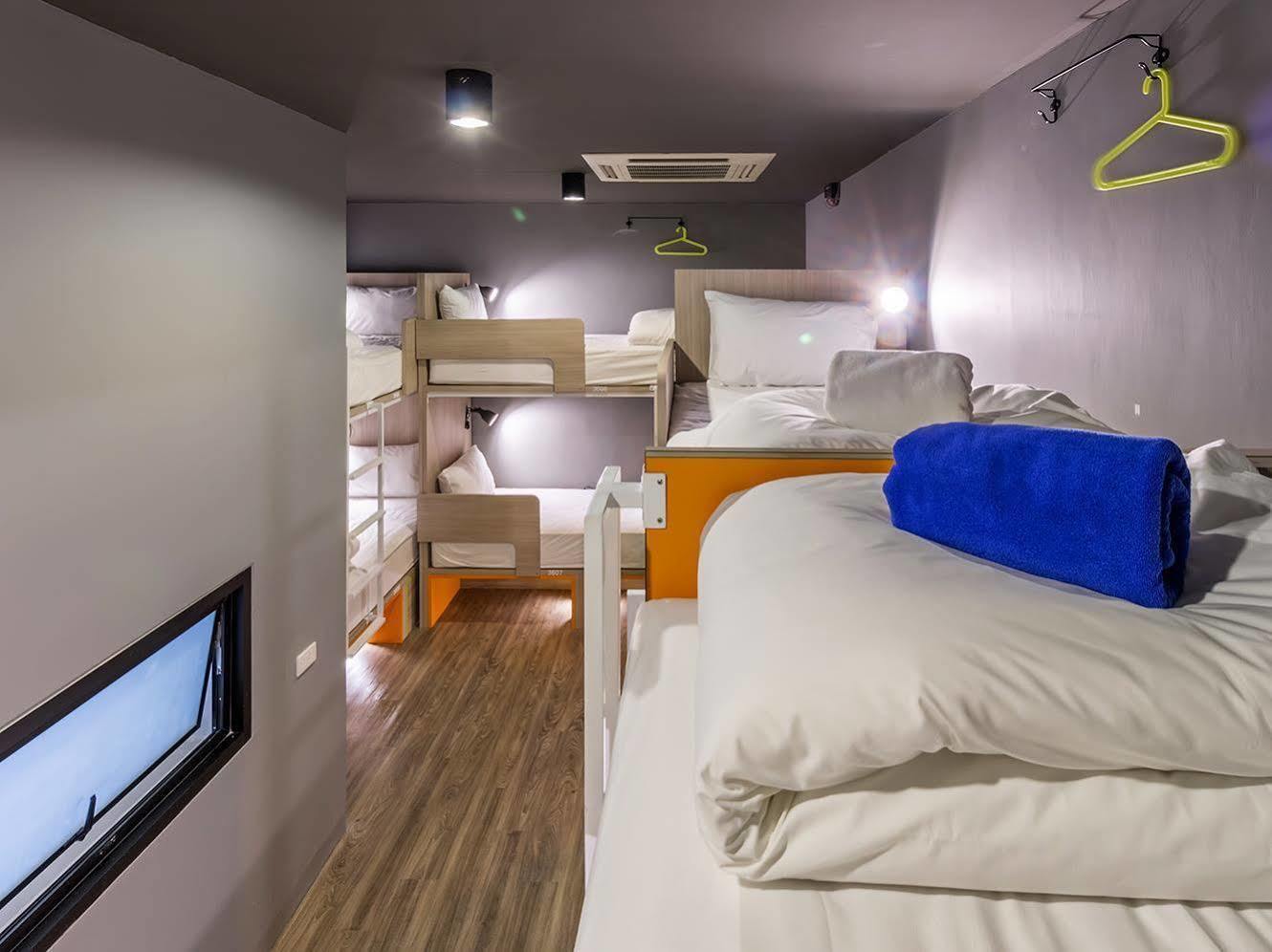 Isanook Hostel