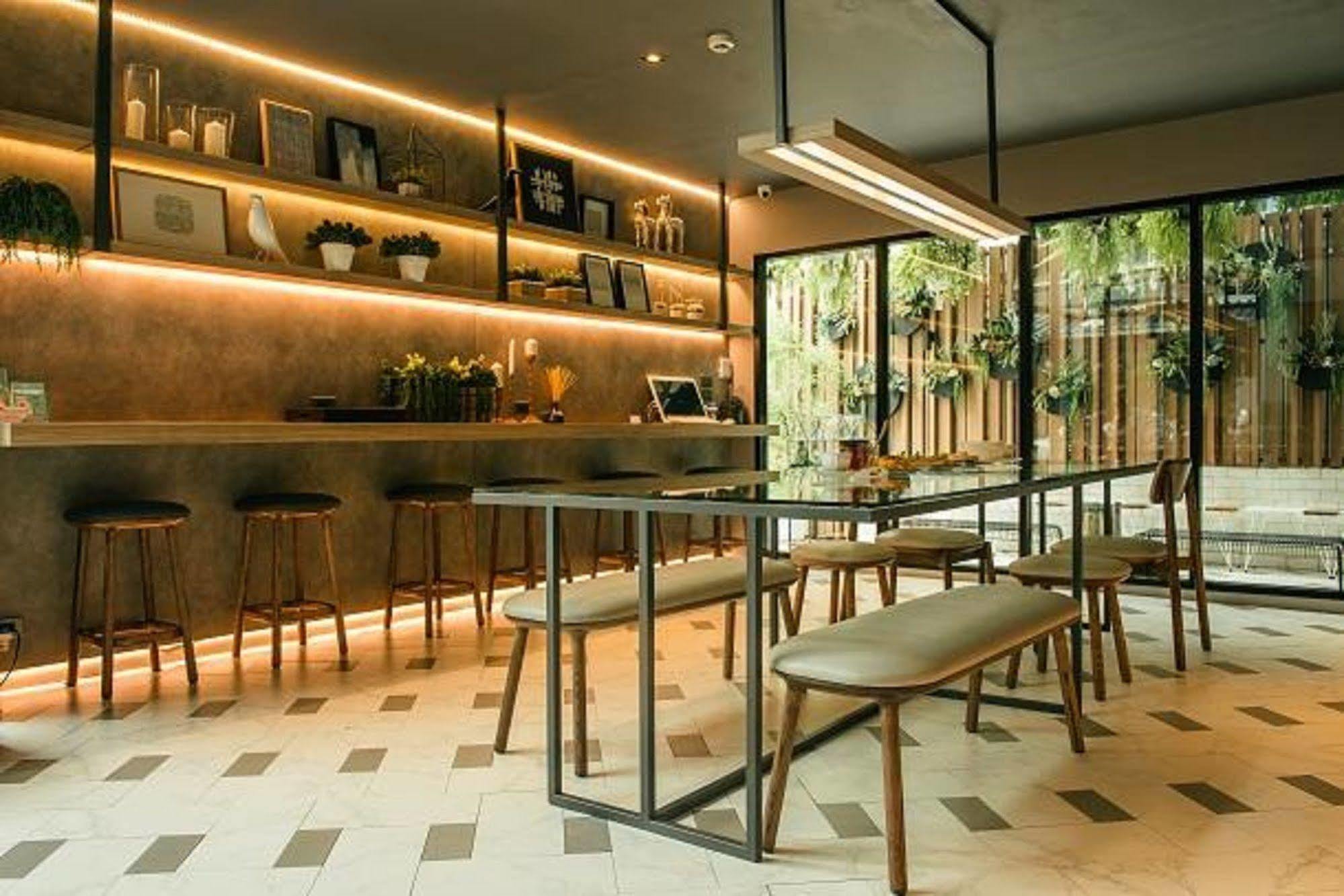 Nap Hotel 3*