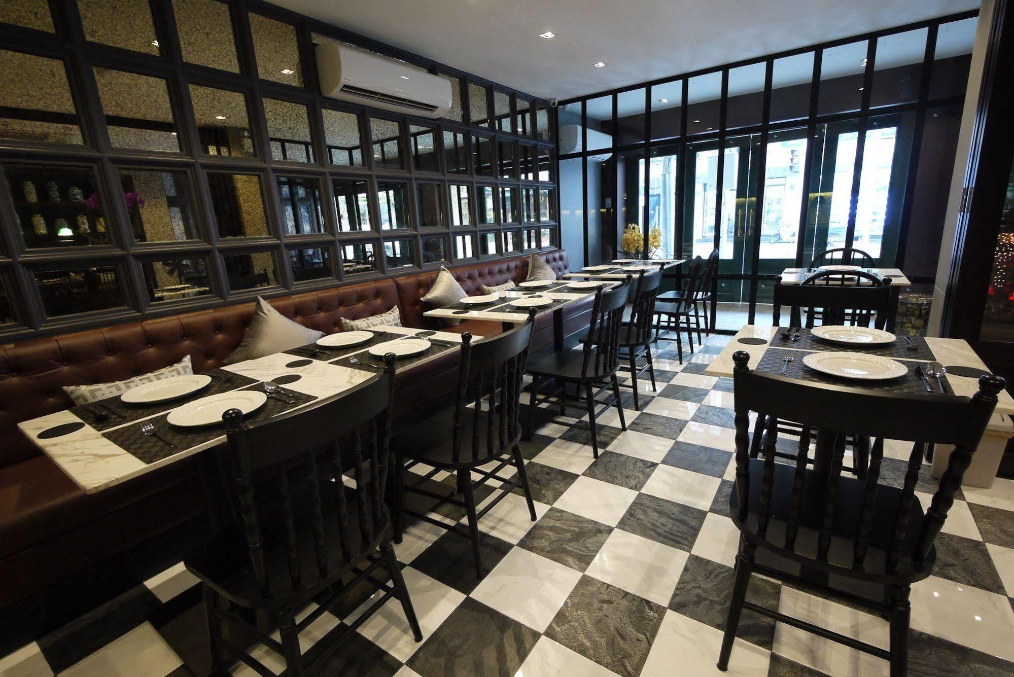 Oriental Heritage Hotel Bangkok
