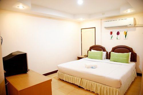 Bed By Tha-pra Sha