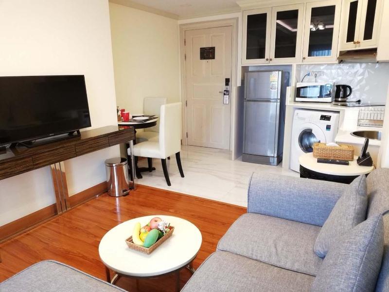 Aspira Hana Executive Thonglor Hotel Bangkok