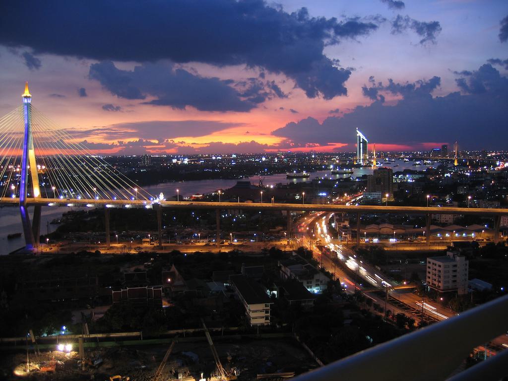 Riverfront Hotel Bangkok