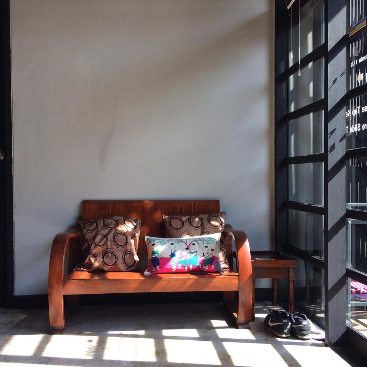 Hostel Baan 89 *