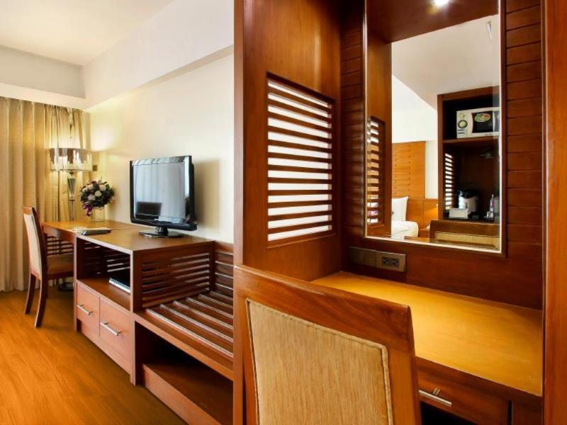 Silom Hotel