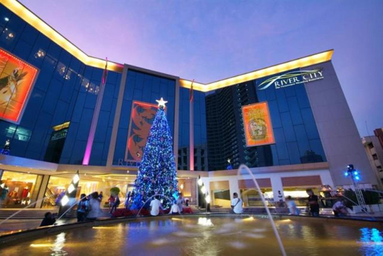 Four Sisters Hostel Bangkok