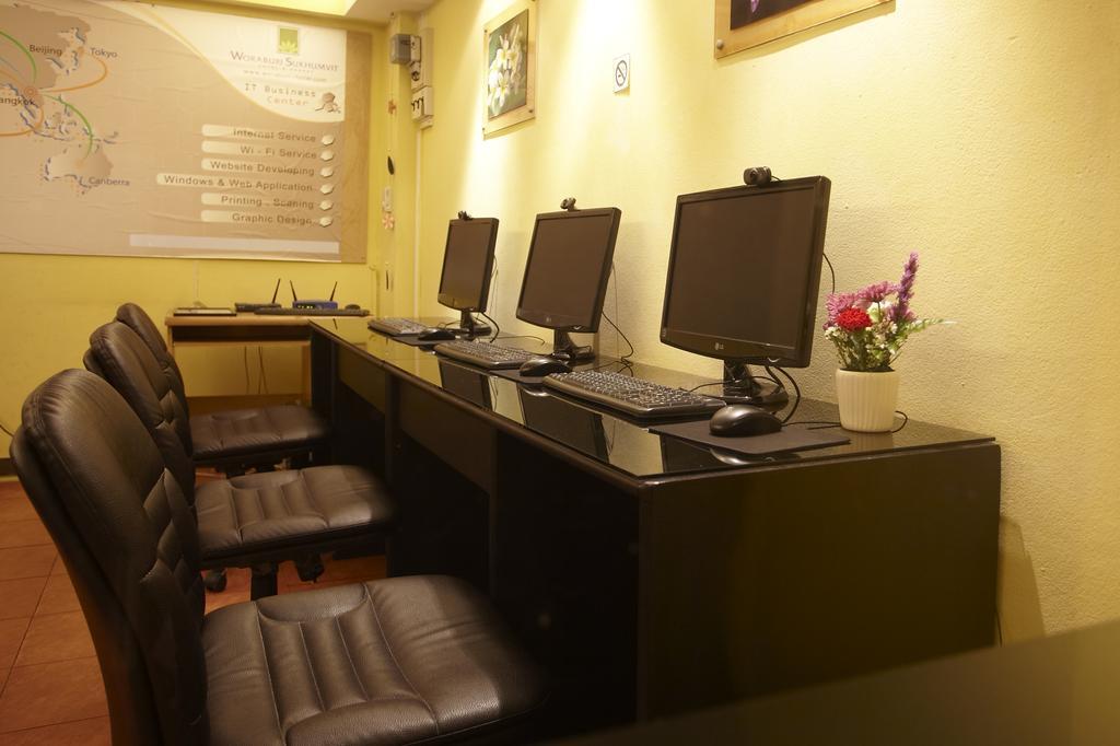 Woraburi Sukhumvit Hotel 3*