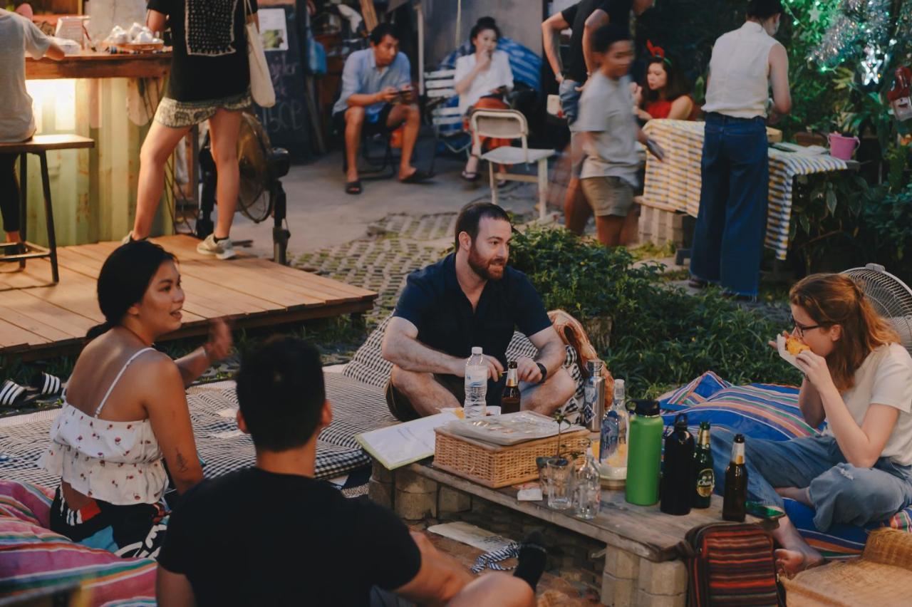 The Yard Hostel Bangkok