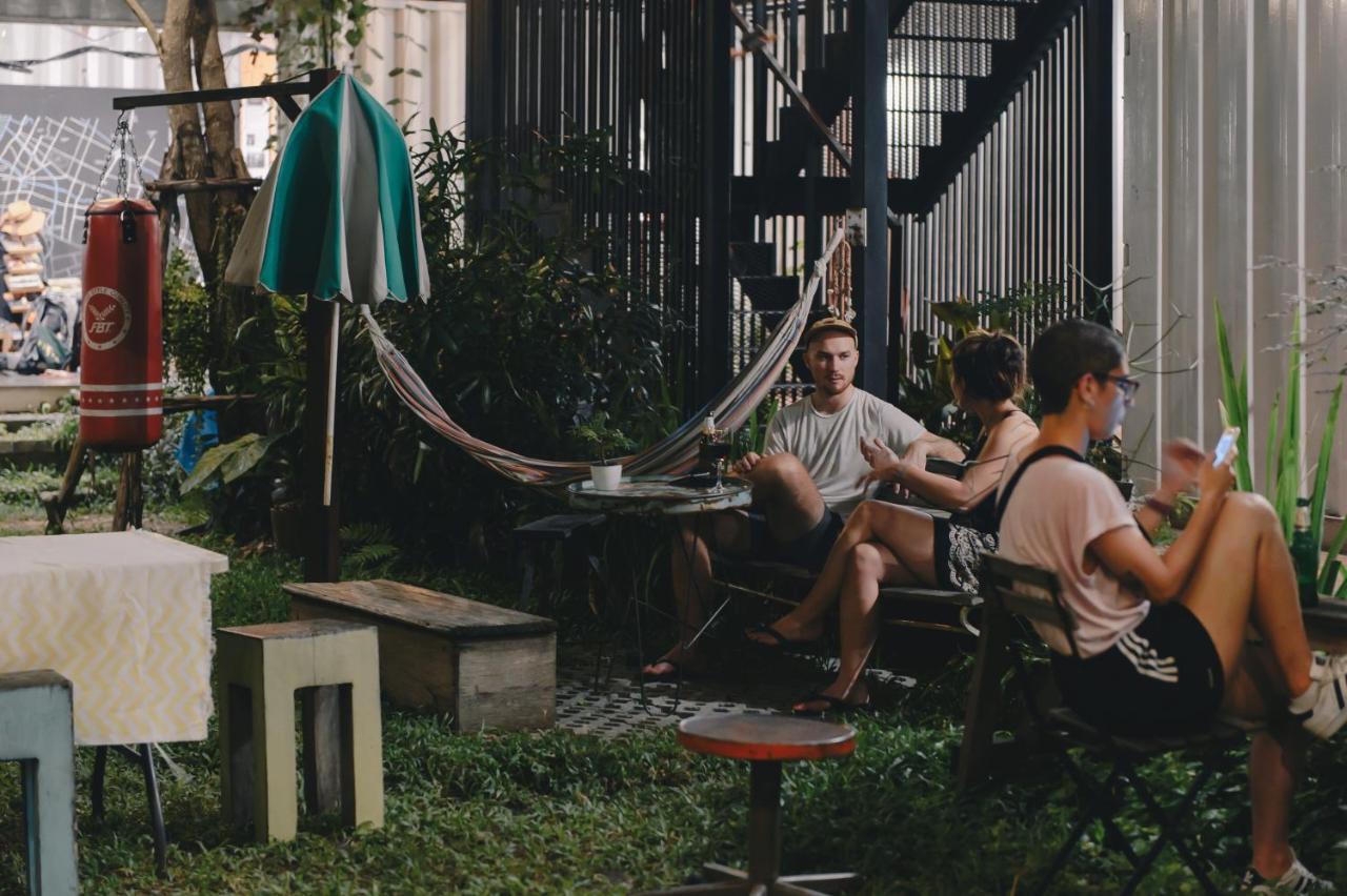 The Yard Hostel Bangkok