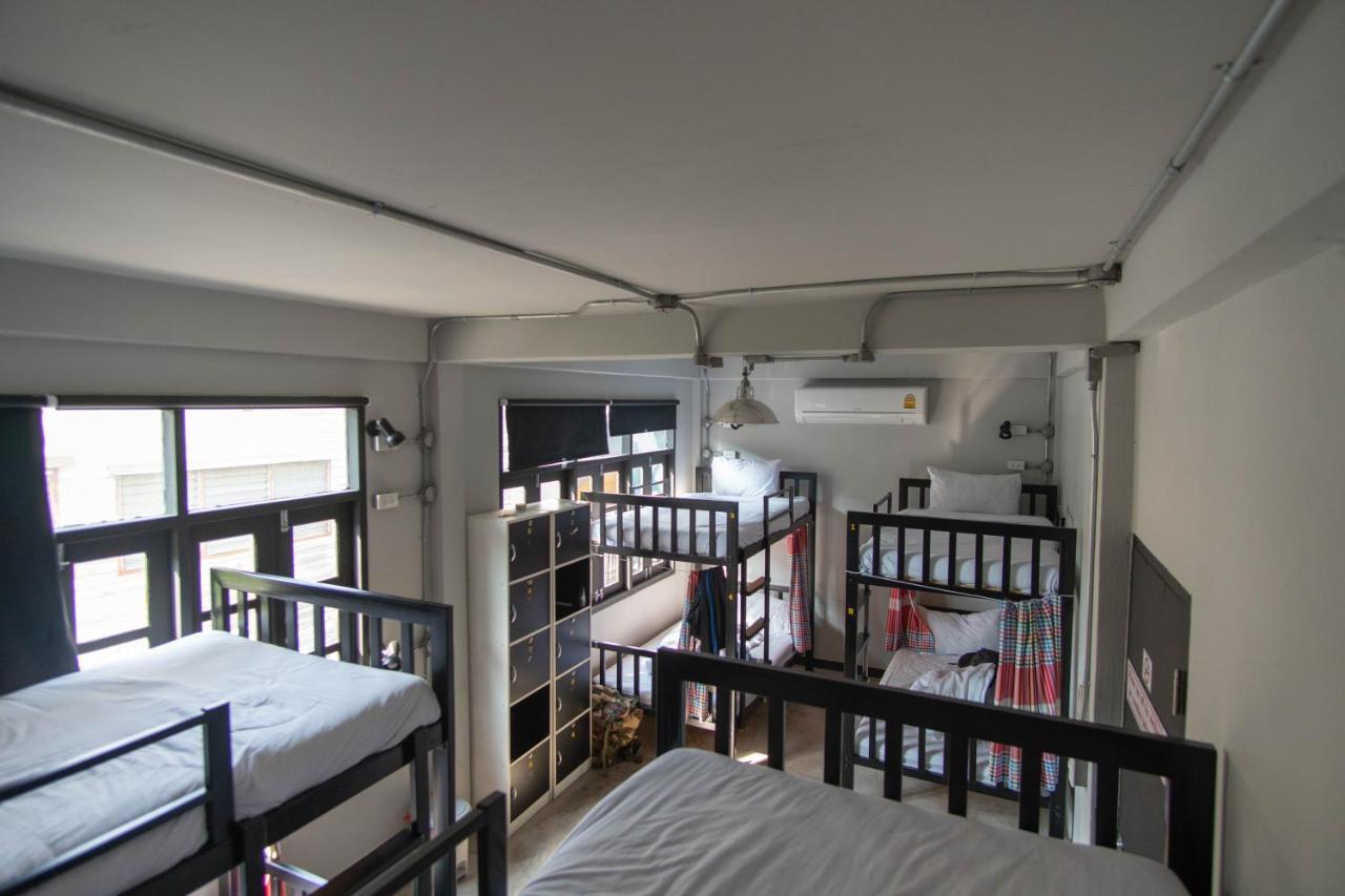 Hostel Baan 89 *