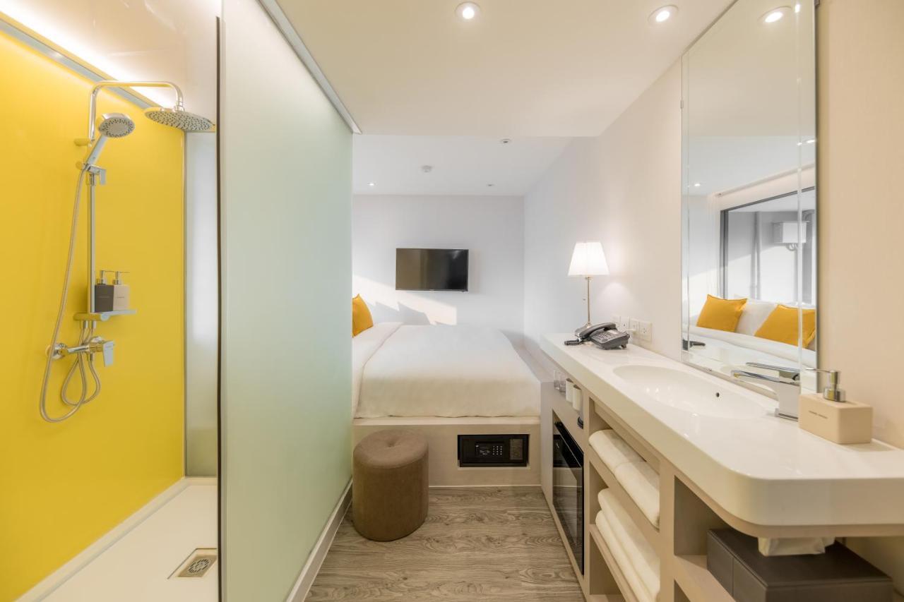 Hotel Yello Victory Monument 3*