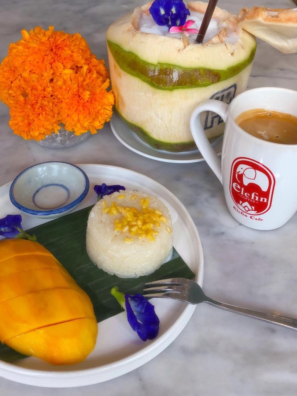 Elefin Bed & Breakfast Bangkok
