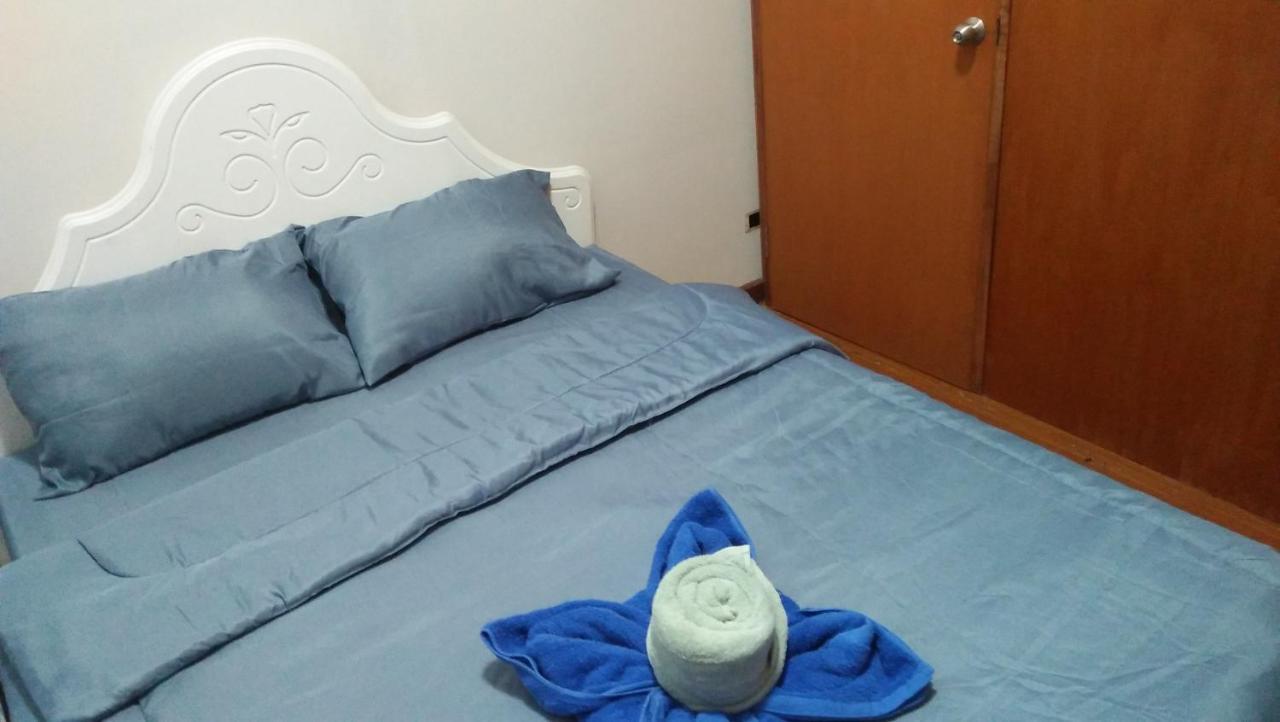 Hostel Sleepwith Me Bangkok