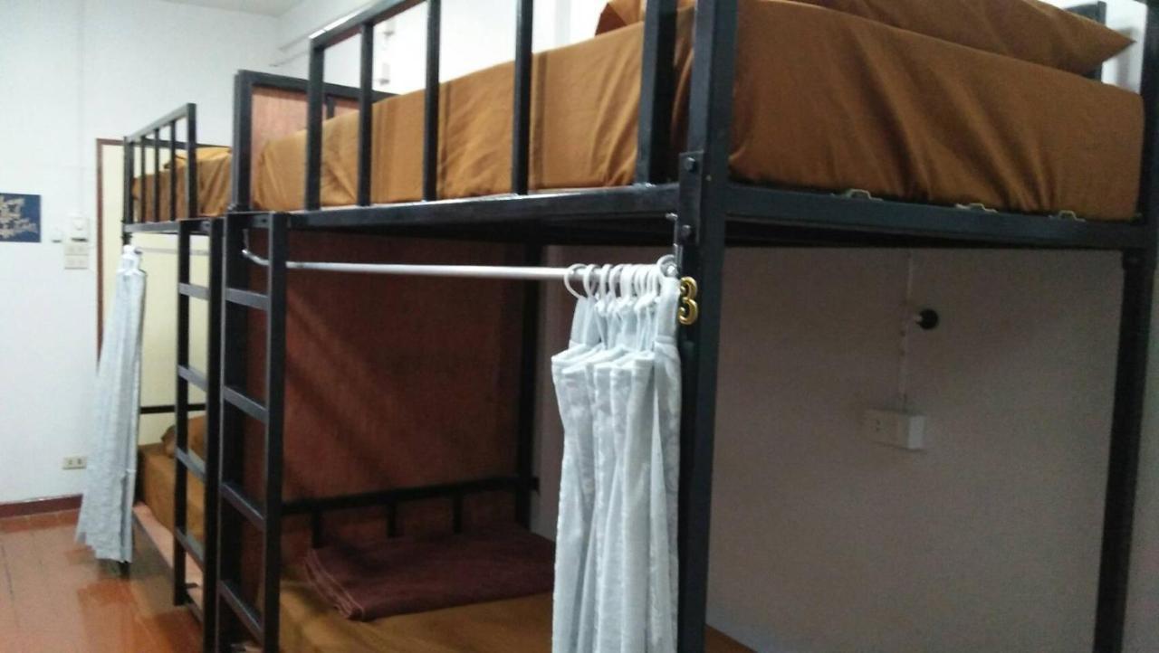 Sleepwith Me Hostel