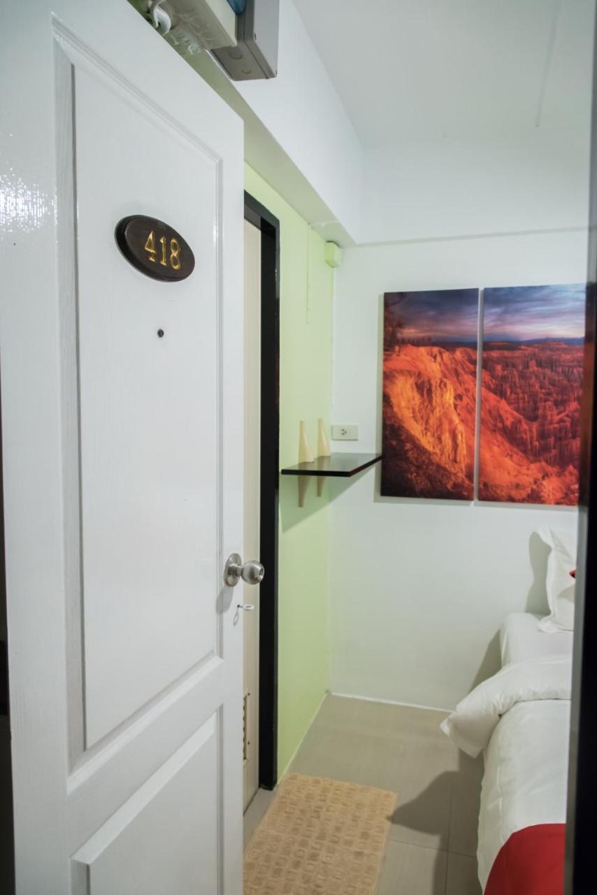 Hotel Casa Picasso Near Chabad House