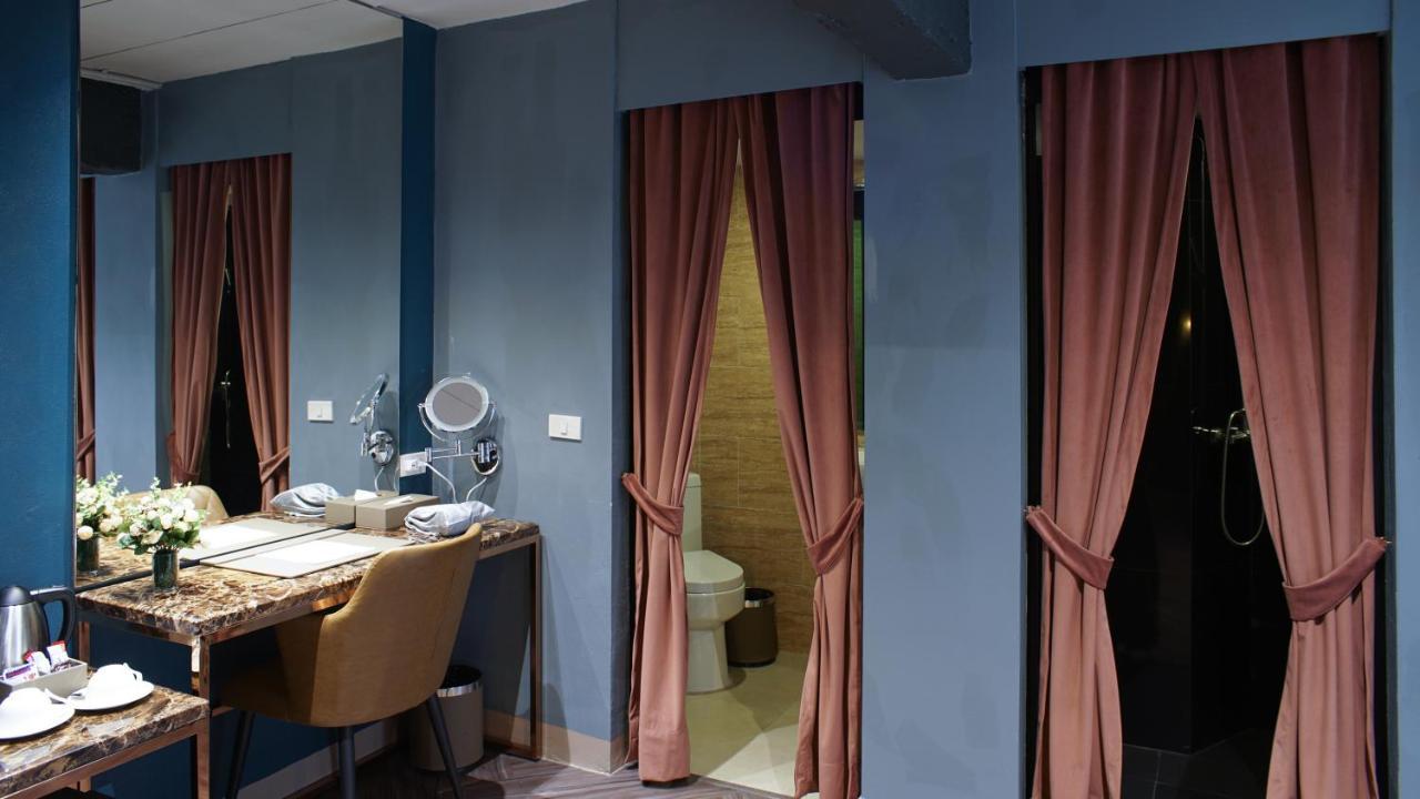 Ratchada Boutique Hotel 4*