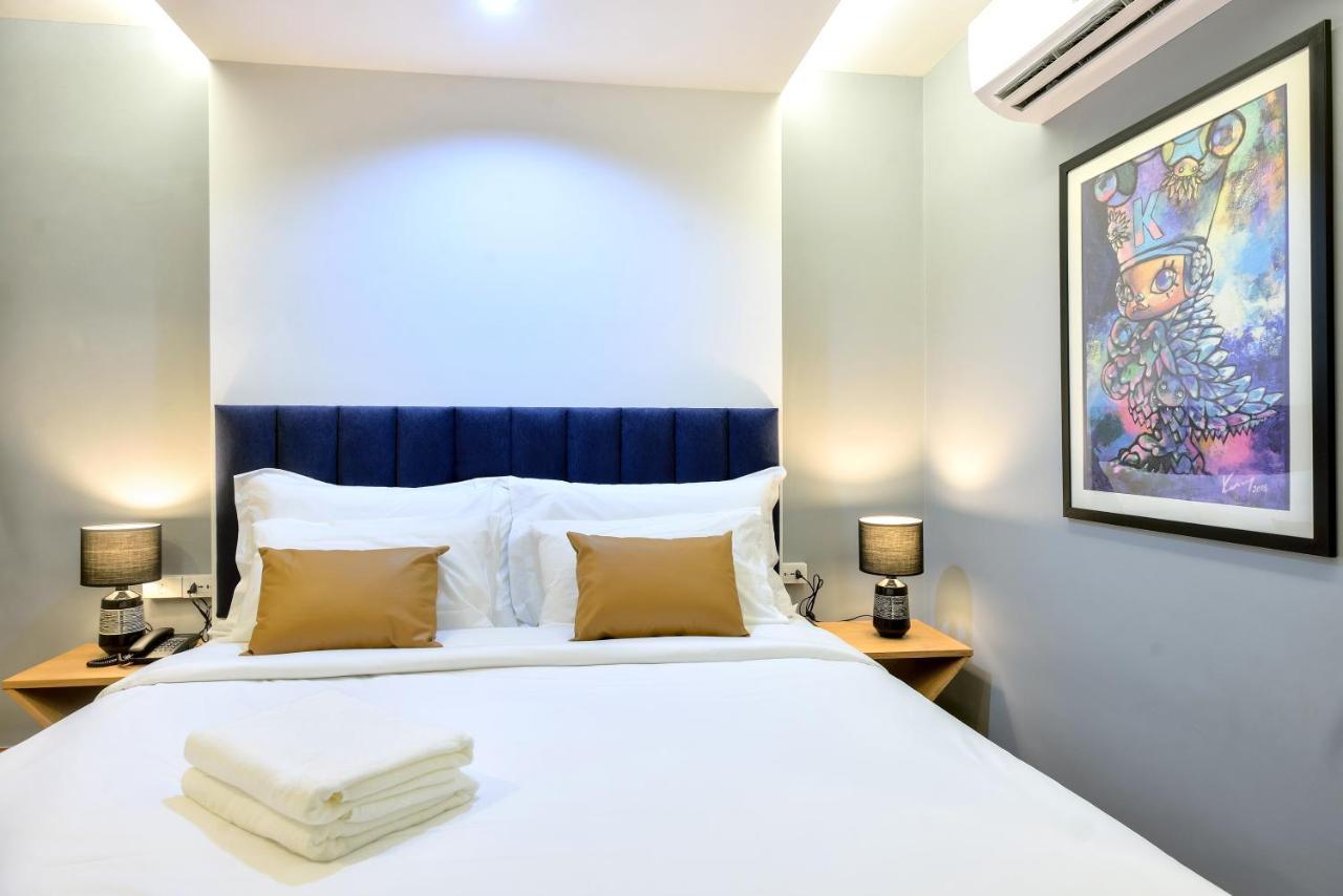 Castle Black Hostel Bangkok