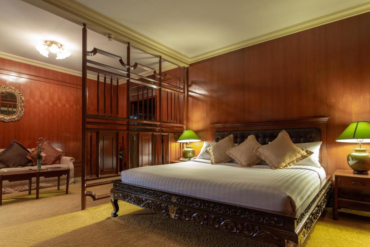 The Tawana Hotel 4*
