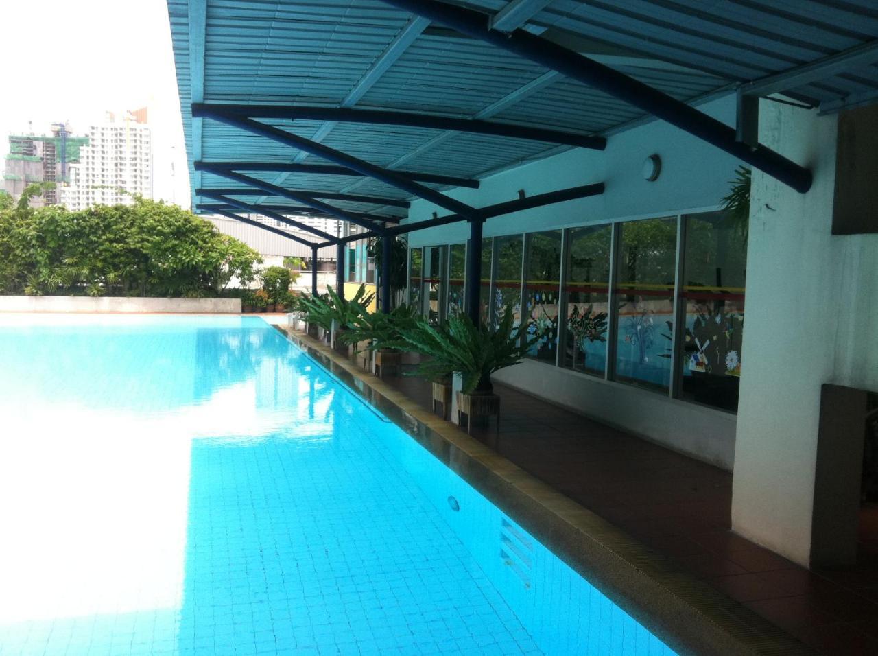 Panoramic View At Silom Pangsapuri Bangkok