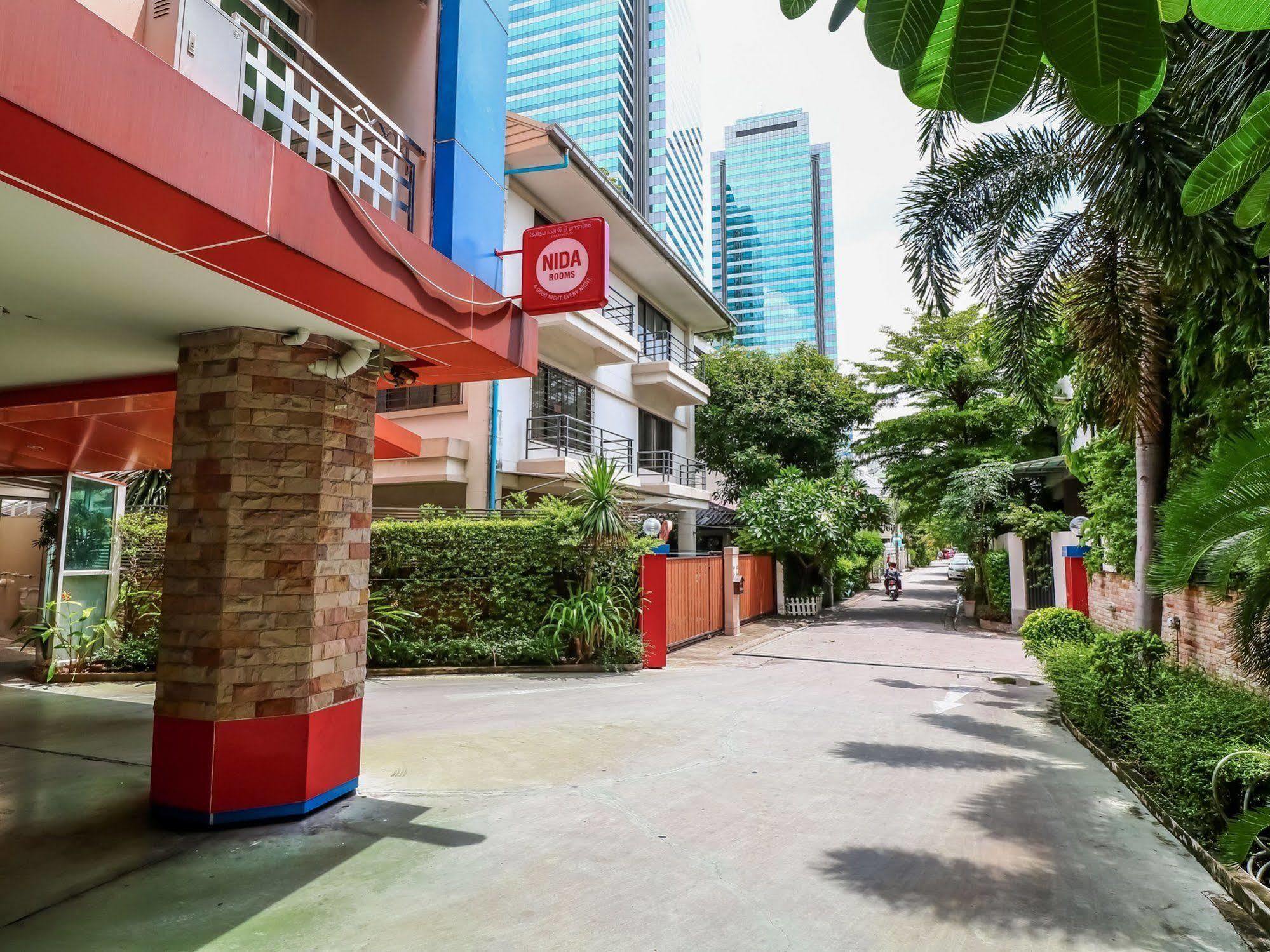 Juzi Hotel 3*